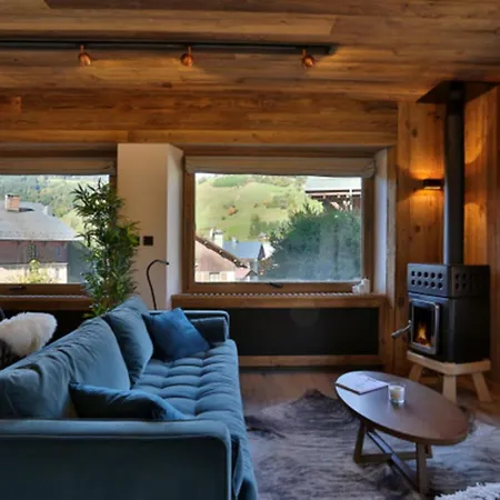 Spacious T3 With Balcony In The Center Of Town Apartmán